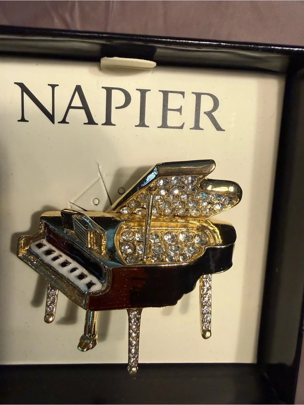 NWT Napier SIGNED Grand Piano Enamel & Clear Rhinestone Brooch Pin in Box - Picture 6 of 9